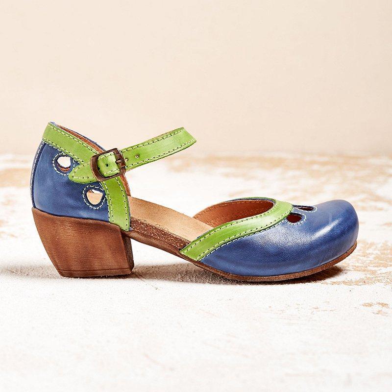 Sophia ™ - Low Heel Sandals